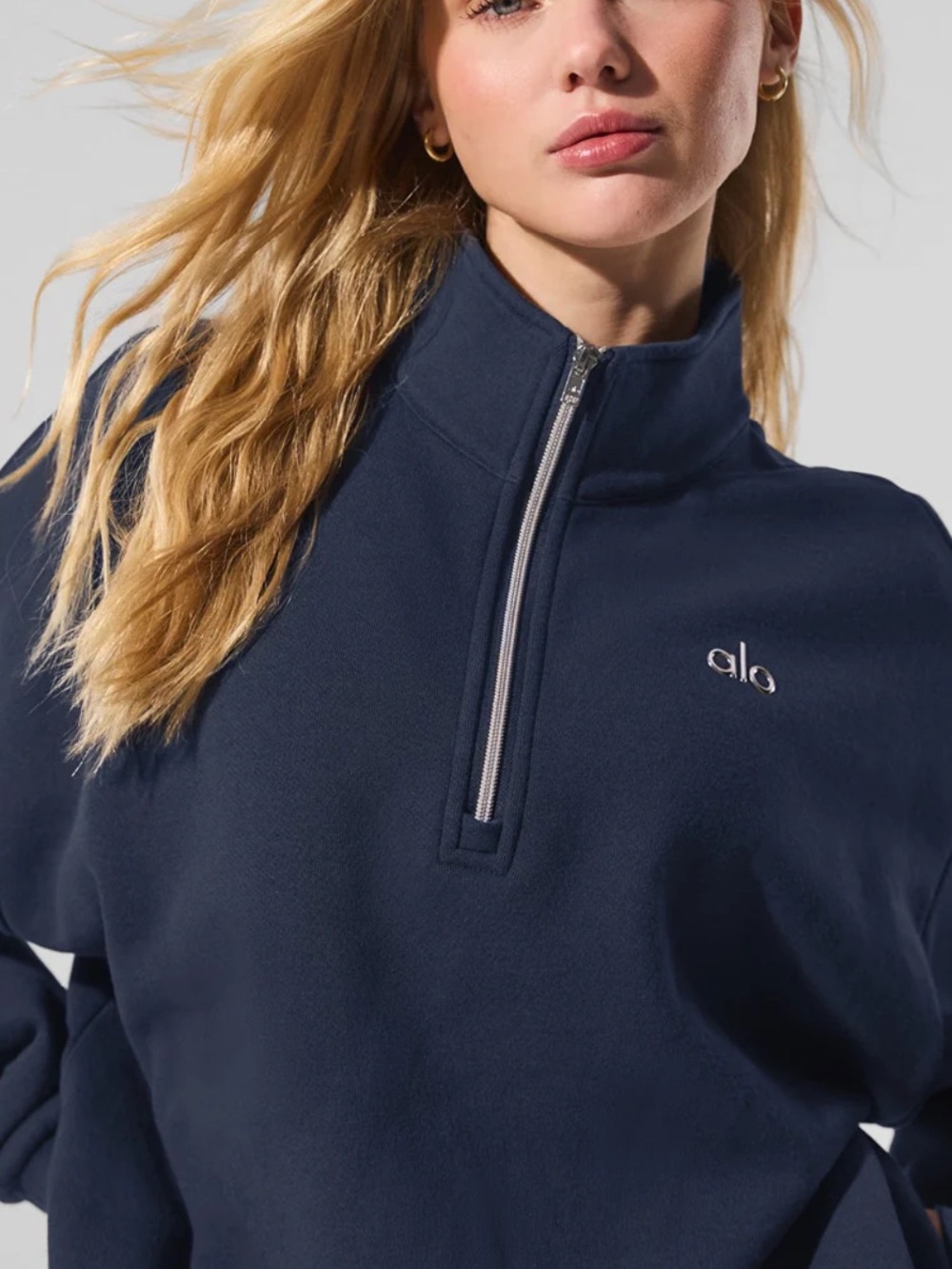 Alo Yoga accolade quarter zip up navy